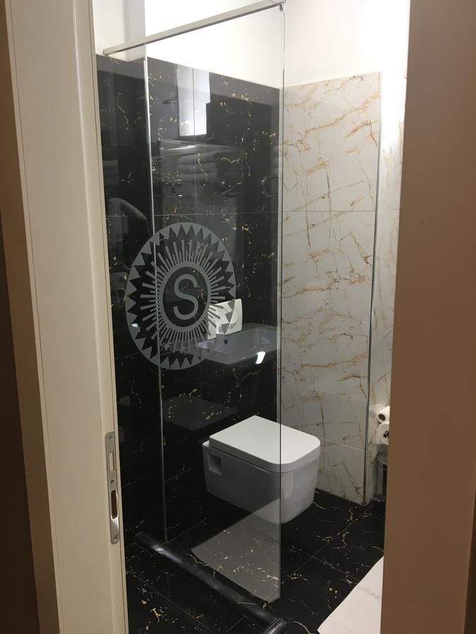 Soleo Hotel Tirana Buitenkant foto
